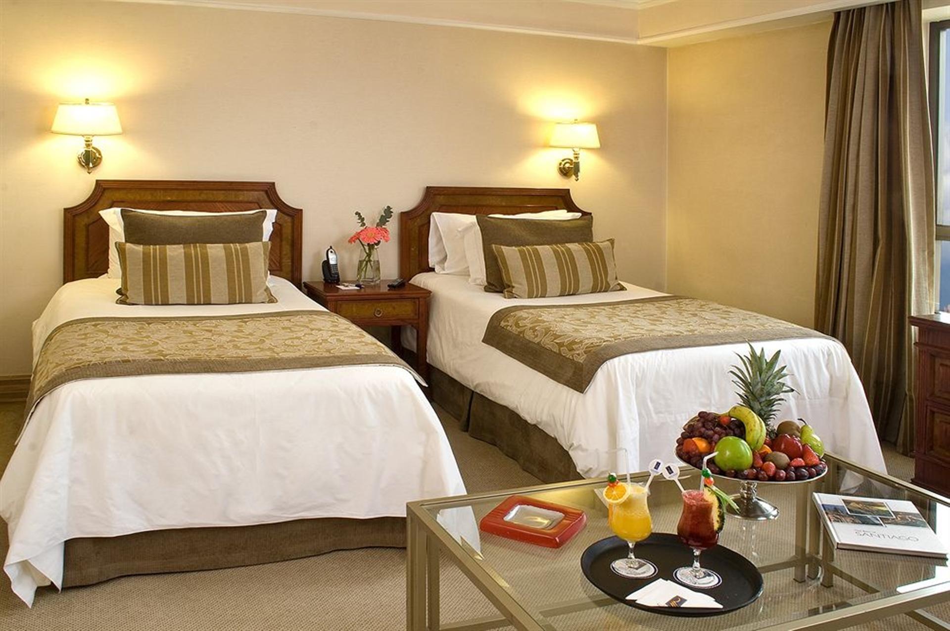 Hotel Regal Pacific Santiago Eksteriør bilde A room at the hotel